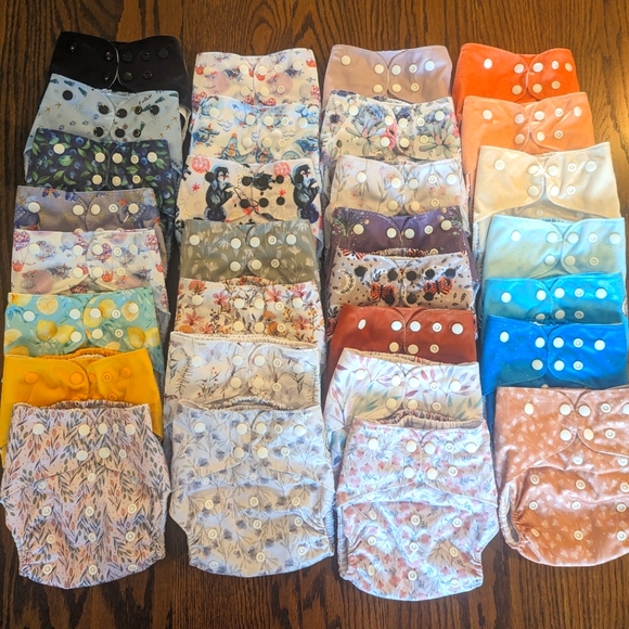 Stout House diaper lot - Picture 1 of 3